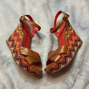 American Eagle Chevron Wedges
